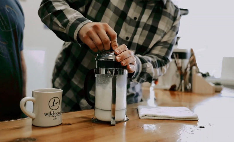 DIY Coffeehouse - Milk Frothing